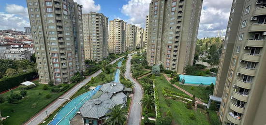 IŞIK EMLAKTAN KEMERPARK EVLERİNDE FULL EŞYALI KİRALIK 3+1 DAİRE