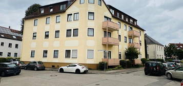 IMMO LOVE Pfersee- Provisionsfreie ETW mit 4 ZKB, 79qm, EBK, Balkon!