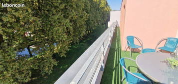 Attique le long du canal 70 m2 + terrasses 42 m2