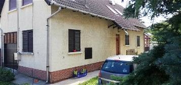 Eladó családi ház, Szegeden, Szöri utcában 129 M Ft, 6 szobás