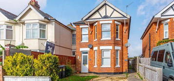 Flat for sale in Castlemain Avenue, Southbourne, Bournemouth BH6