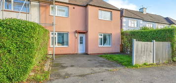 3 bed semi-detached house for sale