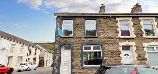 3 bed terraced house for sale