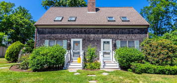 26 Shore Street UNIT 2U, Falmouth, MA 02540