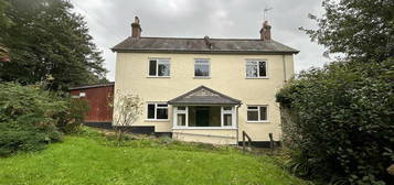 4 bedroom detached house