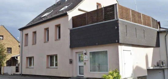 Stilvolle 5,5-Raum-Wohnung mit großer Terrasse in Euskirchen