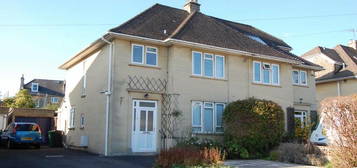 3 bedroom semi-detached house