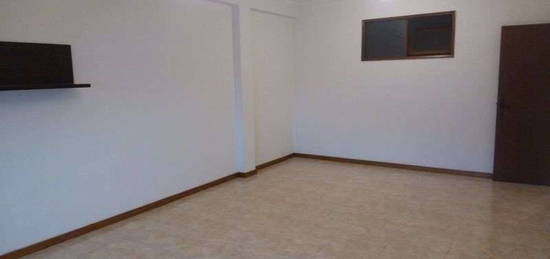 Apartamento Quinta da Capela T2+1 com garagem