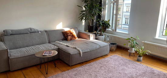 Berlin, Mitte short-term rent 65m / 2 room apartment