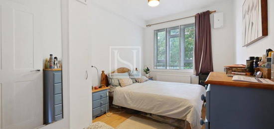 Flat for sale in Ashbridge Street, London NW8