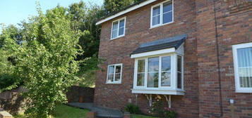 2 bedroom semi-detached house