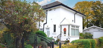 3 bed flat for sale