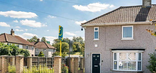 2 bedroom semi-detached house for sale