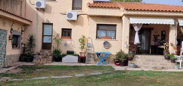 Chalet en San Román de los Montes