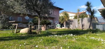 Villa unifamiliare, buono stato, 181 m², Bondano - Partaccia, Massa