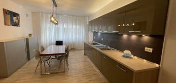 Mihai Eminescu, Dacia, apartament cu 6 camere renovat, 130mp utili, ga