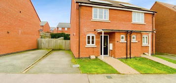 2 bedroom semi-detached house for sale