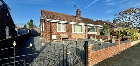 2 bedroom semi-detached bungalow for sale