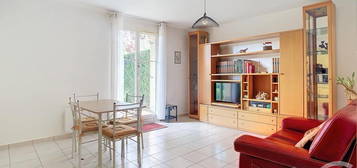 Appartement  à vendre, 3 pièces, 2 chambres, 55 m²