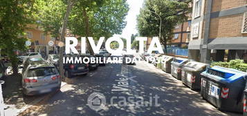 Quadrilocale in Viale Prospero Colonna