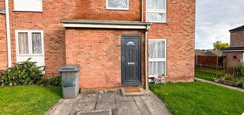 3 bed town house to rent