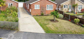 3 bed detached bungalow for sale