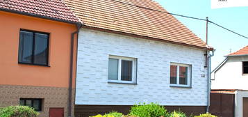 Prodej rodinného domu 82 m², pozemek 528 m²