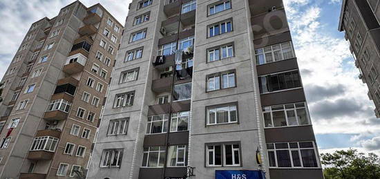 MALTEPE GİRNE MAHALLESİNDE SİTE İÇİNDE 3+1 SATILIK DAİRE