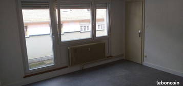 Loue Grand Studio 33m² - Strasbourg Neudorf - 15/12/2024