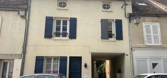 Maison 6 pièces 85 m²