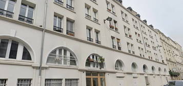 Location appartement 3/ 5 rue  Robert Blanche 75010 PARIS