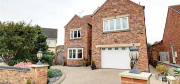 5 bedroom detached house for sale