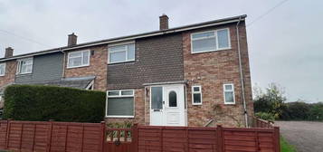 3 bedroom semi-detached house