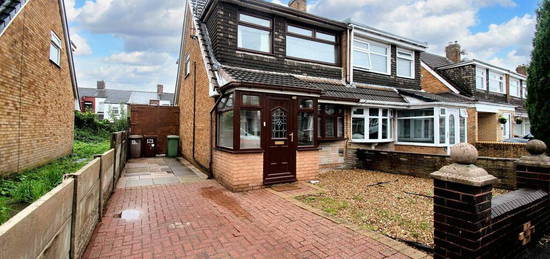 3 bedroom semi-detached house for sale