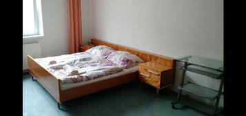 Big room very close to main railway and metro U1