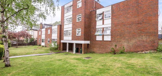 2 bed flat to rent