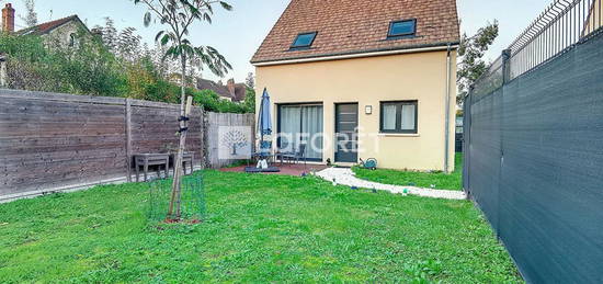 Maison  à louer, 4 pièces, 3 chambres, 83 m²