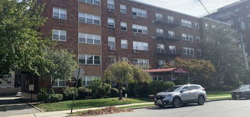 2200 Center Ave Apt E7, Fort Lee, NJ 07024