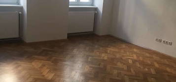 Helle, 2 Zimmer sanierte Stilatbauwohnung unbefristet