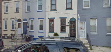 2334 Turner St, Philadelphia, PA 19121
