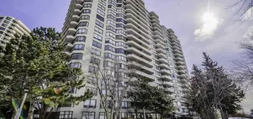 1 Greystone Walk Drive, Scarborough,