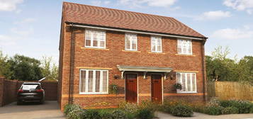 3 bed detached house for sale