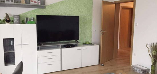 Attraktive und vollständig renovierte 4-Raum-Wohnung in Schwaikheim