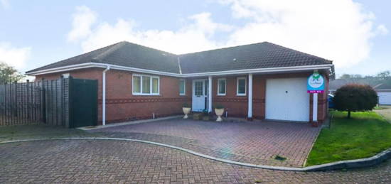 3 bedroom detached bungalow for sale