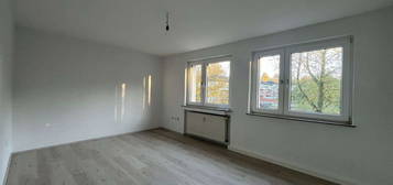 **Ihr neues Zuhause in Castrop: Charmante 3,5 Zimmer Wohnung mit Balkon!**