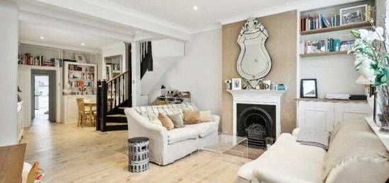 End terrace house to rent in Furness Road, London SW6