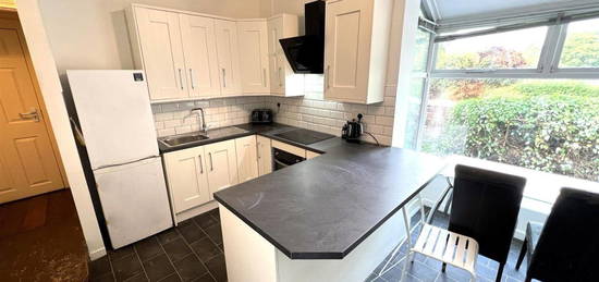 Semi-detached house to rent in Lausanne Road, Withington, Manchester M20