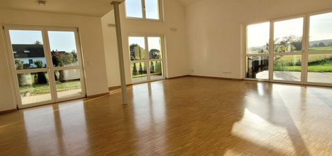 Haus im Haus! Exklusive 4 Zimmer Erdgeschosswohnung mit großem Garten und traumhaften Weitblick