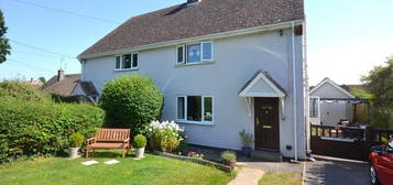 3 bedroom semi-detached house to rent