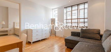 Flat to rent in Sloane Avenue, Chelsea SW3